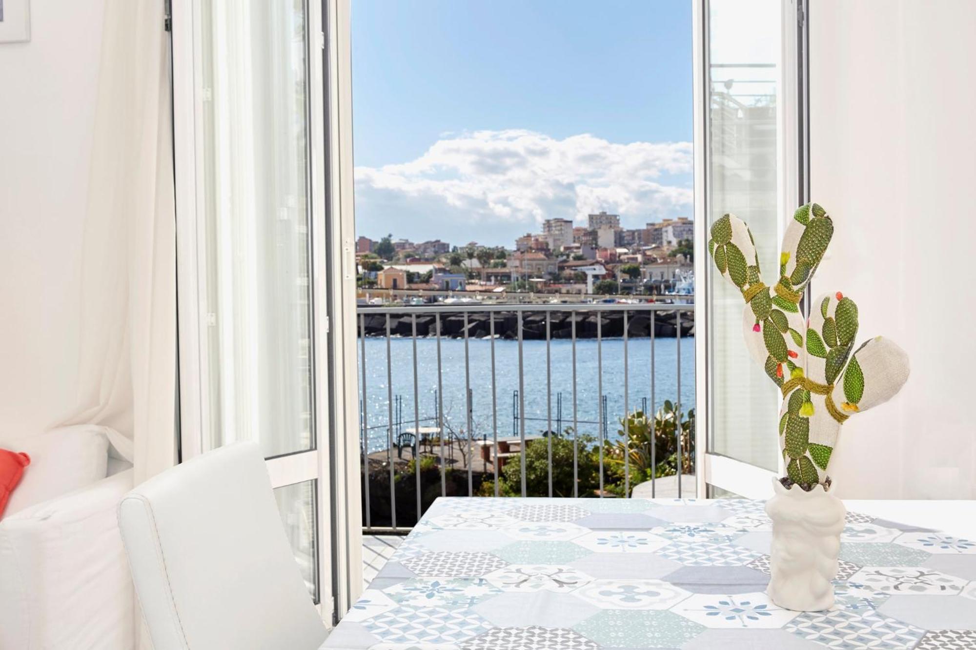 Idream Apartment & Rooms Catania Bagian luar foto