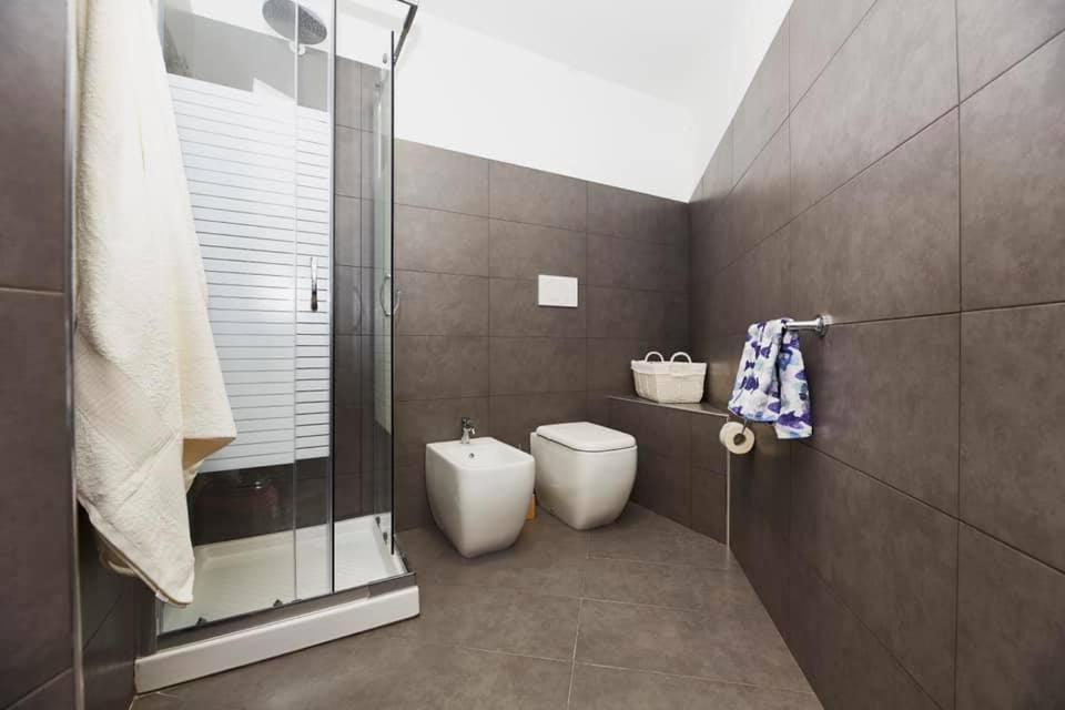 Idream Apartment & Rooms Catania Bagian luar foto