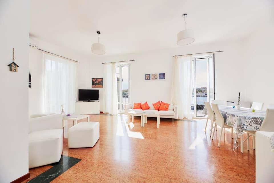 Idream Apartment & Rooms Catania Bagian luar foto