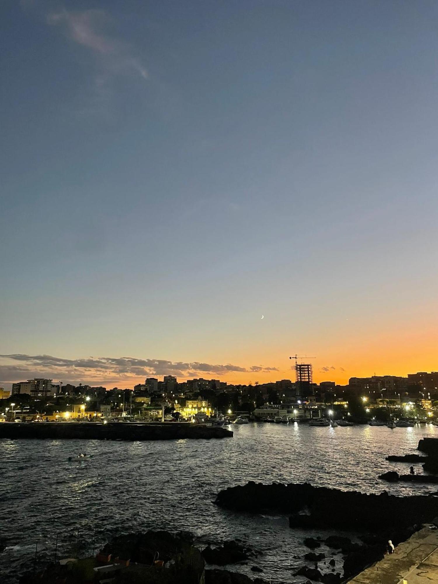 Idream Apartment & Rooms Catania Bagian luar foto
