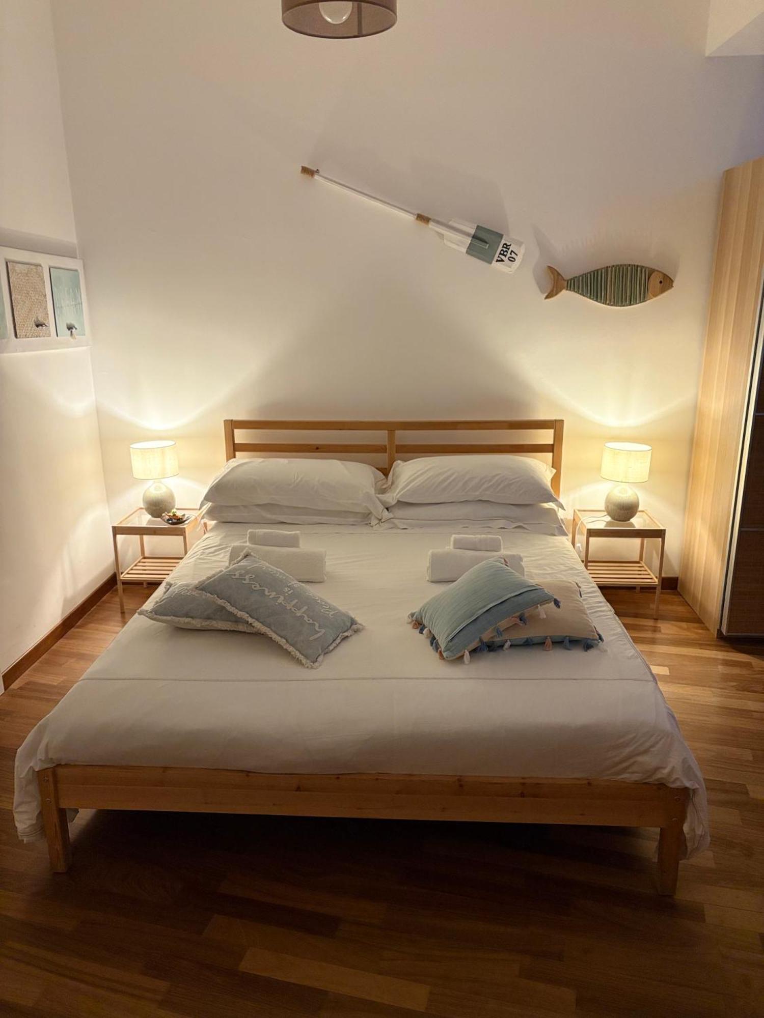 Idream Apartment & Rooms Catania Bagian luar foto